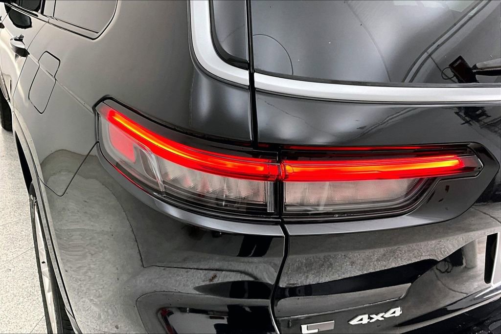 Used 2021 Jeep Grand Cherokee L Summit w/ Luxury Tech Group V image 41