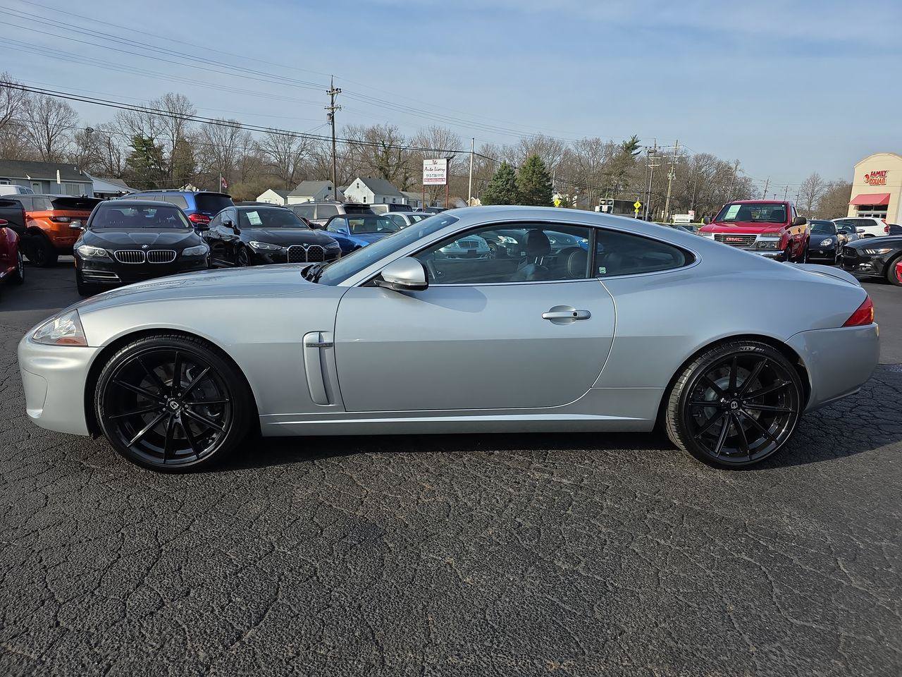 Used 2010 Jaguar XKR R RWD image 19
