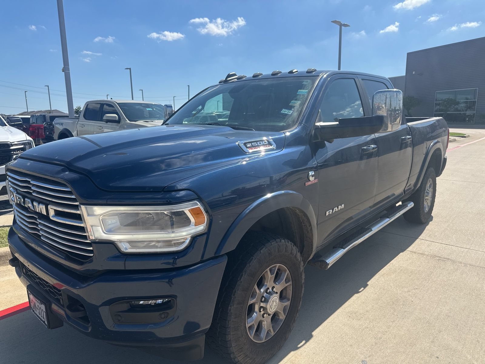 Used 2021 RAM 2500 Laramie AWD/4WD image 3