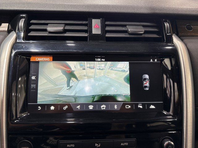Used 2018 Land Rover Discovery HSE AWD/4WD image 82