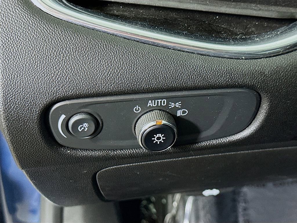 Used 2024 Chevrolet Malibu LT FWD image 22