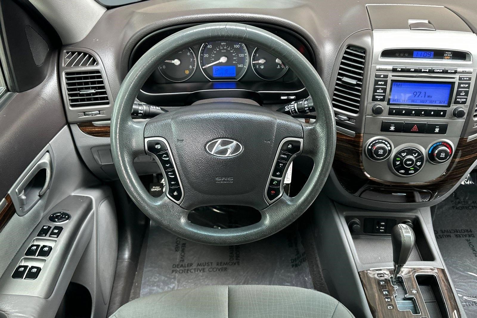 Used 2011 Hyundai Santa Fe GLS FWD image 26