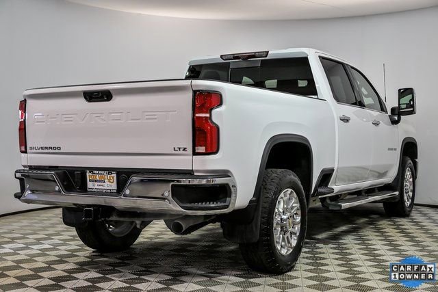 Used 2025 Chevrolet Silverado 2500 LTZ w/ LTZ Premium Package AWD/4WD image 7