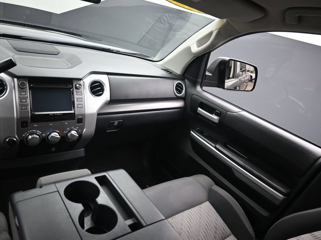 Used 2017 Toyota Tundra SR5 AWD/4WD image 15