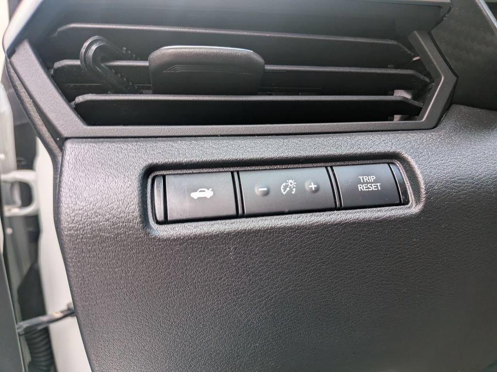 Used 2020 Nissan Altima 2.5 S FWD image 28