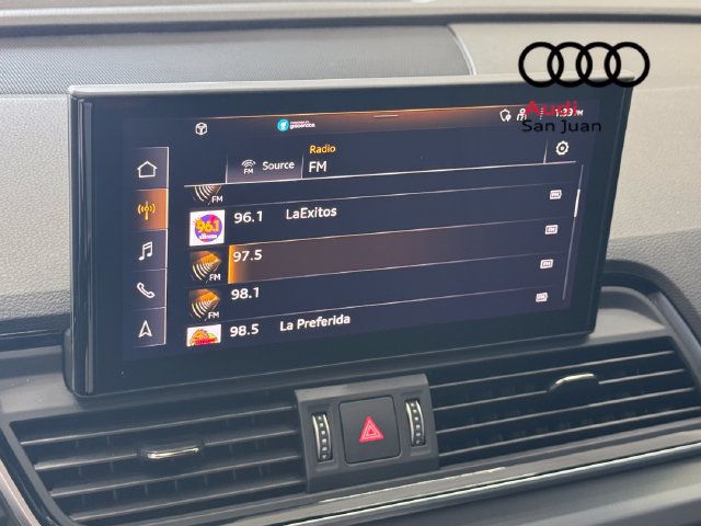 Used 2024 Audi Q5 2.0T Premium w/ Summer of Audi Package AWD/4WD image 16