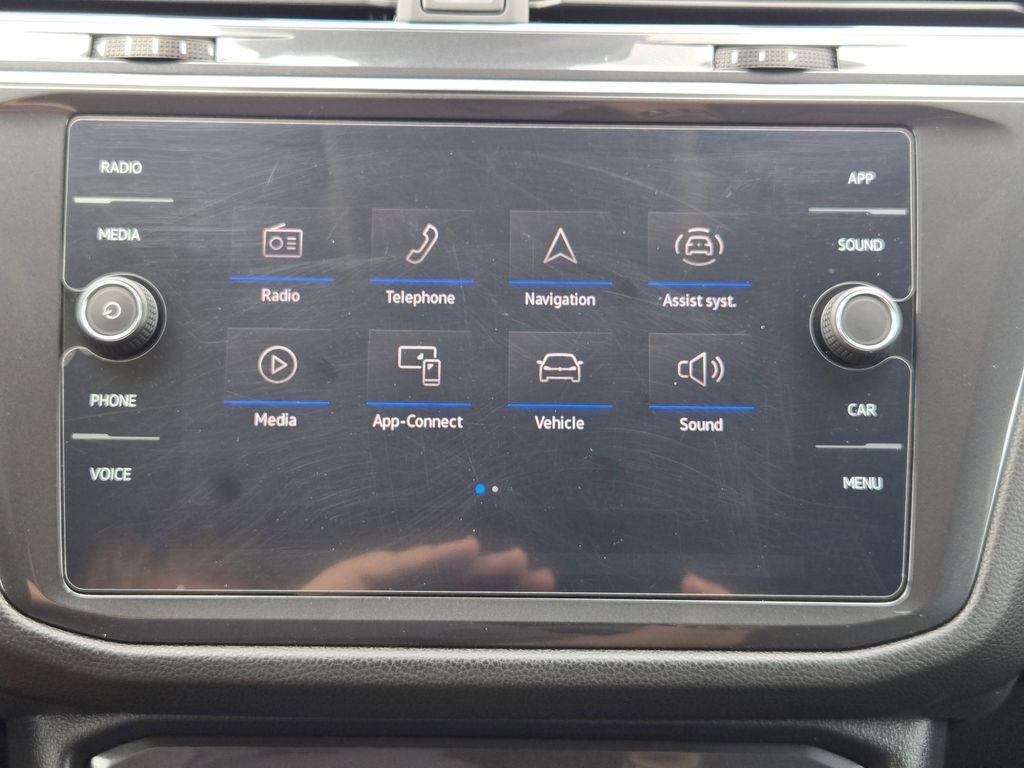 Used 2022 Volkswagen Tiguan SE FWD image 18