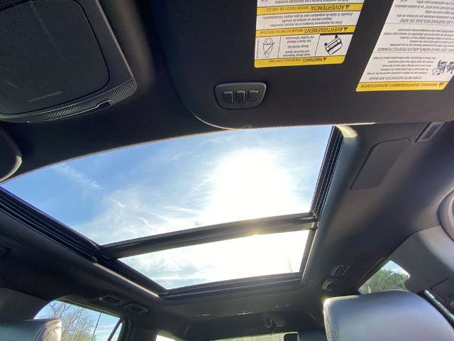 Used 2024 Ford Expedition Platinum image 14