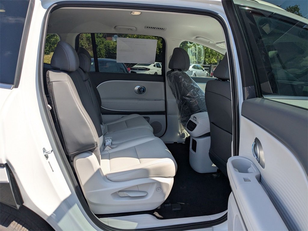 New 2026 Hyundai Ioniq 9 SEL image 21