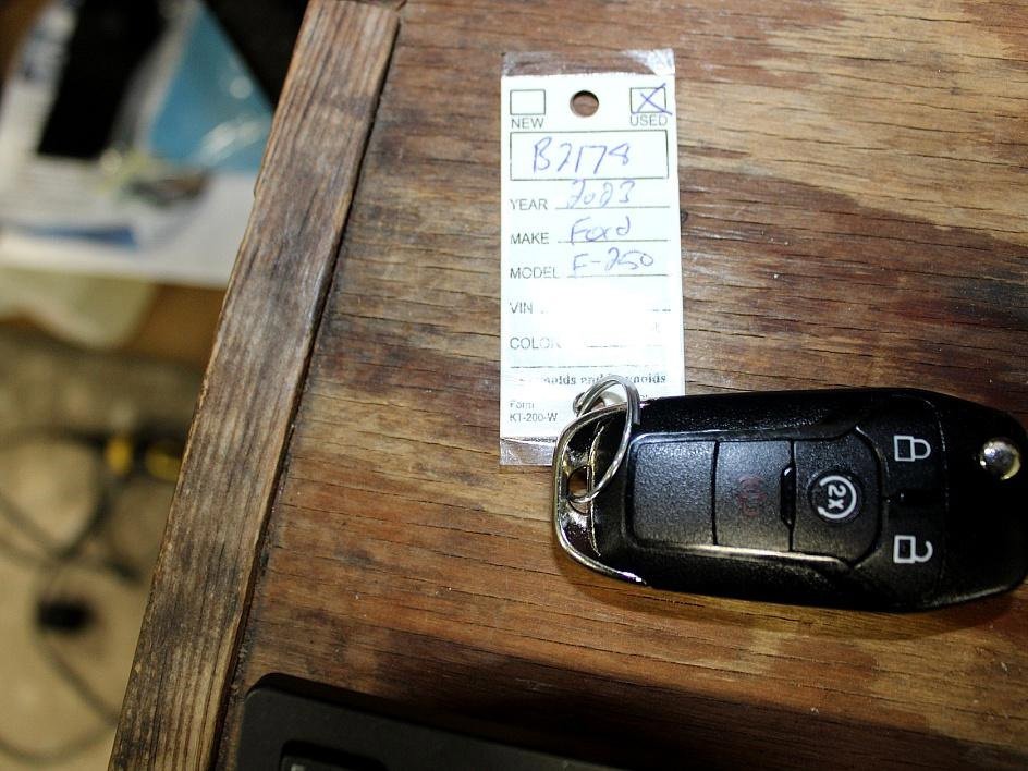 Used 2023 Ford F250 XL image 36