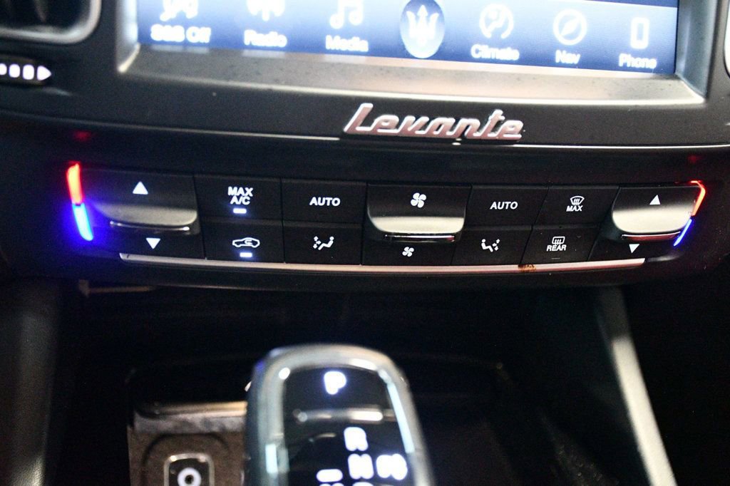 Used 2020 Maserati Levante GranSport image 65