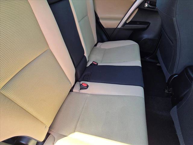 Used 2018 Toyota RAV4 XLE FWD image 18