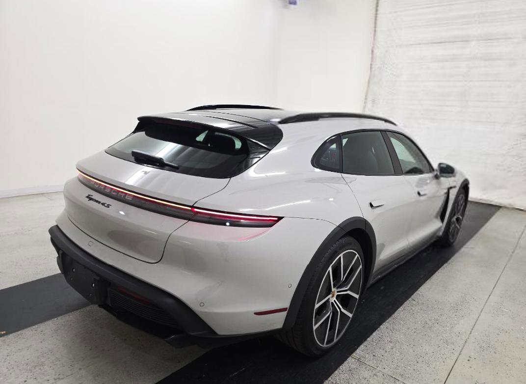 Used 2025 Porsche Taycan 4S w/ Premium Package AWD/4WD image 6