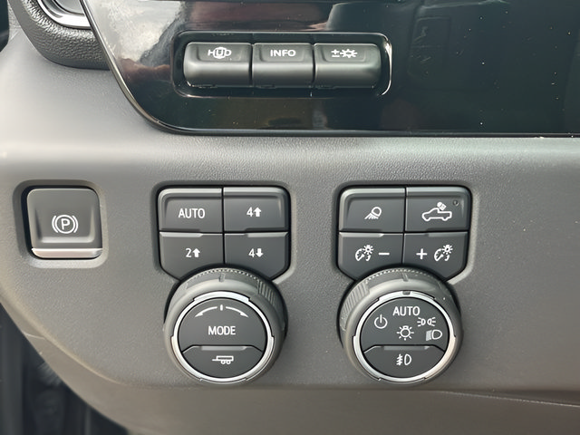 Used 2024 Chevrolet Silverado 1500 ZR2 w/ Technology Package AWD/4WD image 22