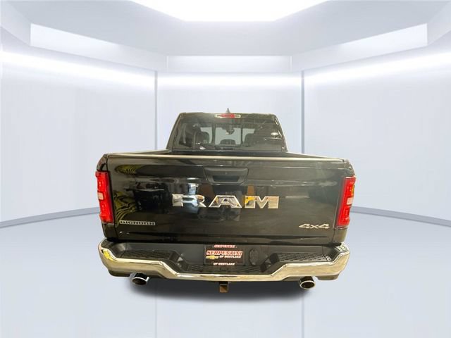 Used 2025 RAM 1500 Big Horn AWD/4WD image 8
