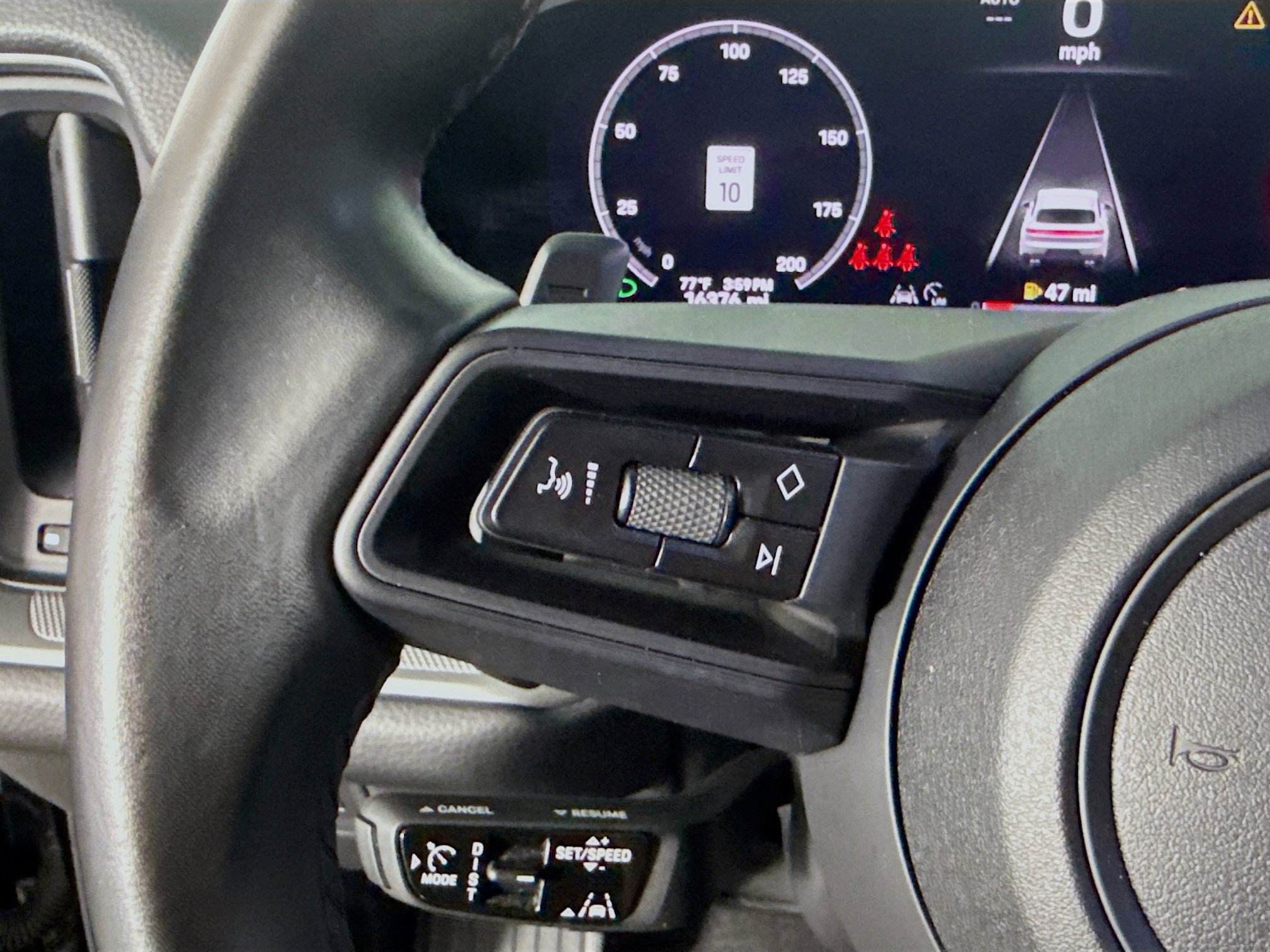 Used 2024 Porsche Cayenne S image 14