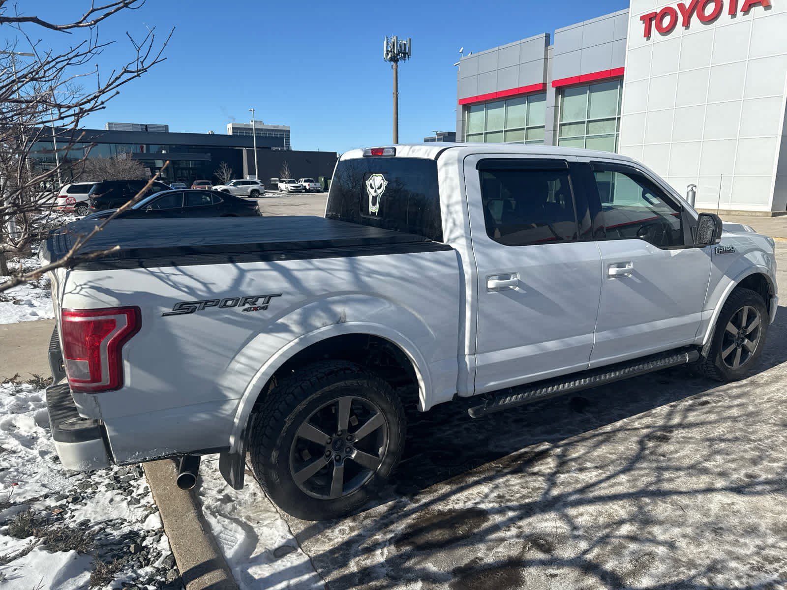 Used 2016 Ford F150 XLT w/ Equipment Group 302A Luxury image 4