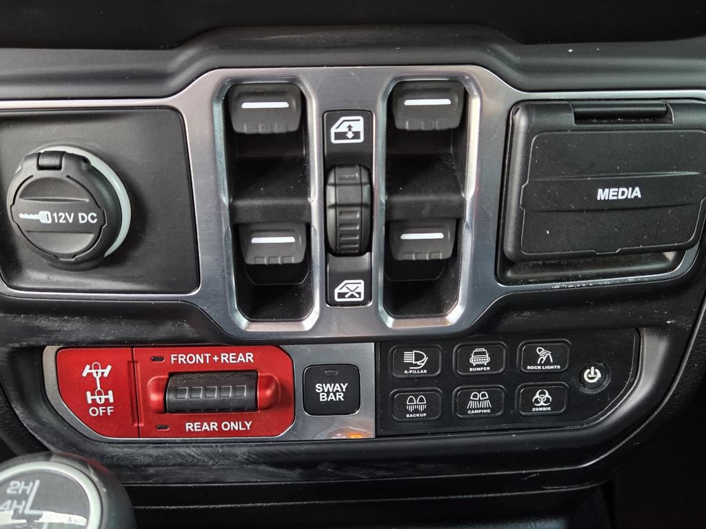 Used 2020 Jeep Wrangler Unlimited Rubicon AWD/4WD image 31