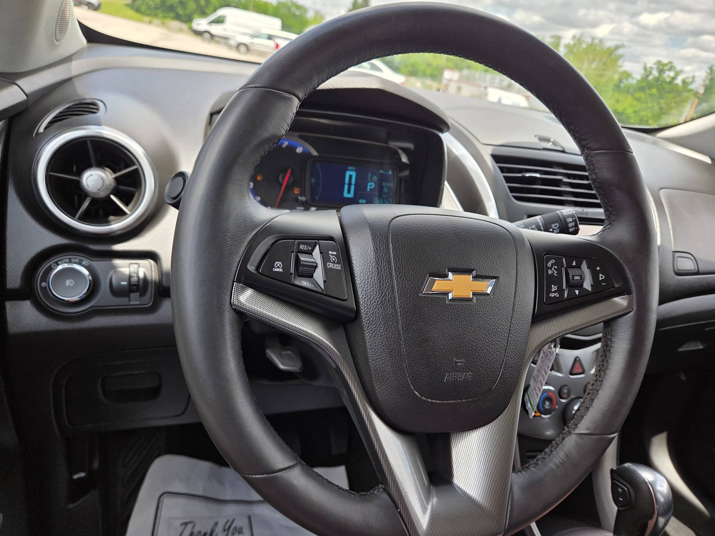 Used 2016 Chevrolet Trax LTZ w/ Midnight Edition FWD image 27