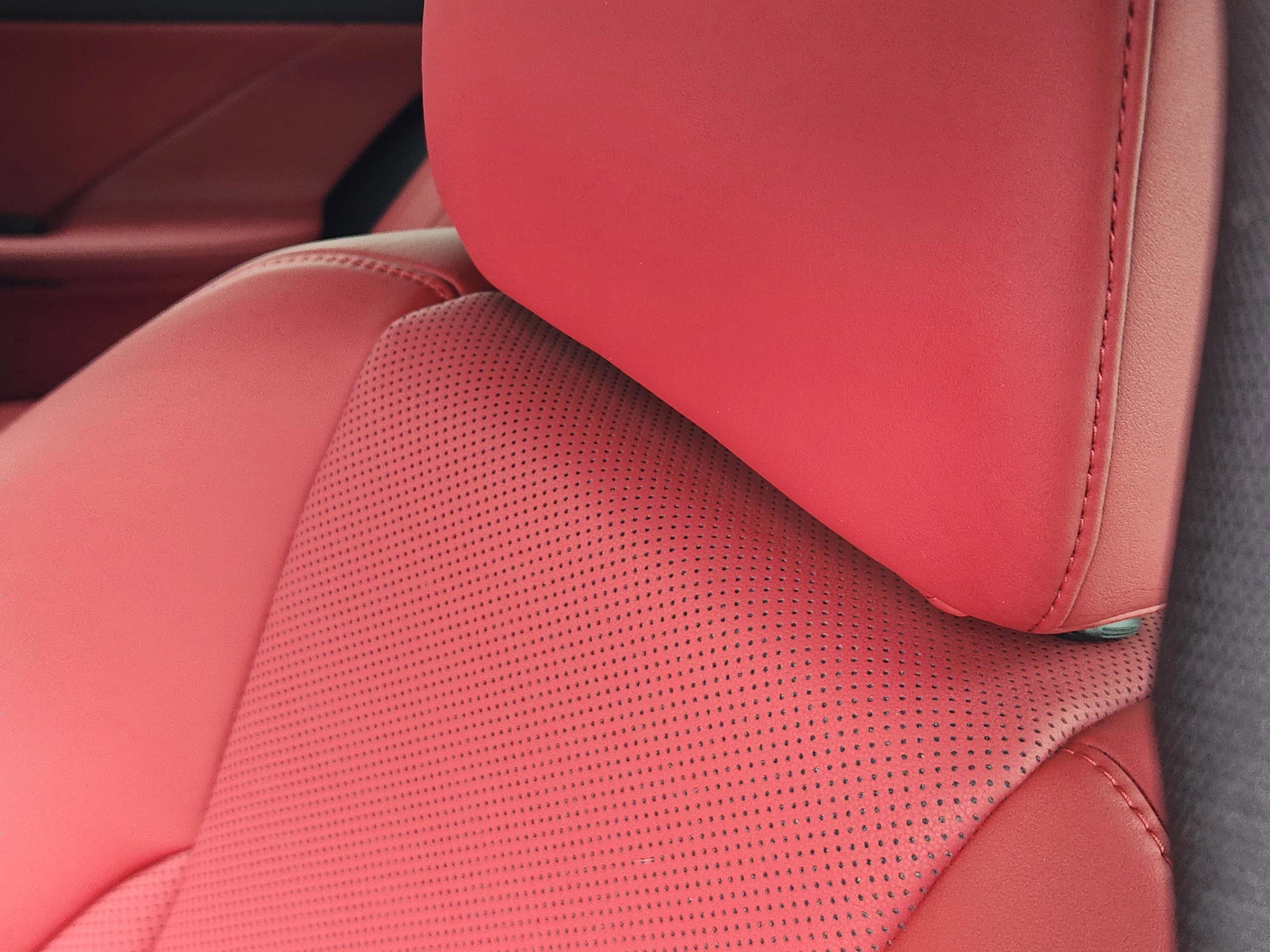 Used 2024 Lexus IS 350 F Sport RWD image 8