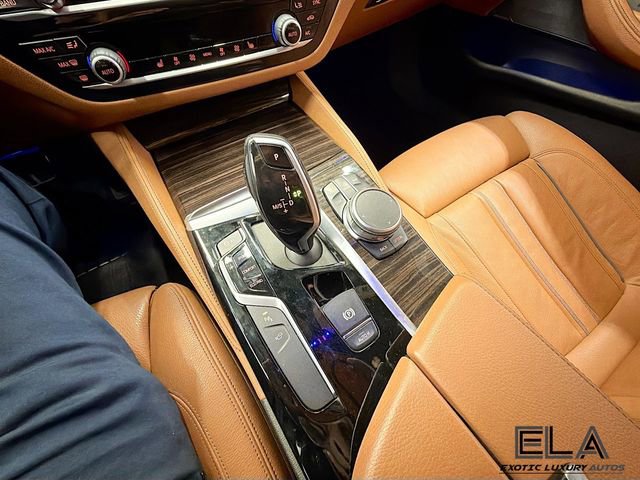 Used 2020 BMW 540i xDrive w/ Executive Package image 18