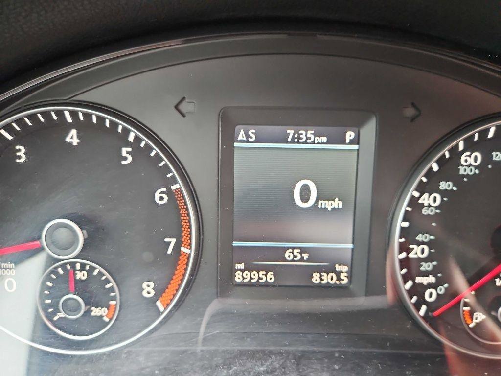 Used 2012 Volkswagen Eos Lux FWD image 15