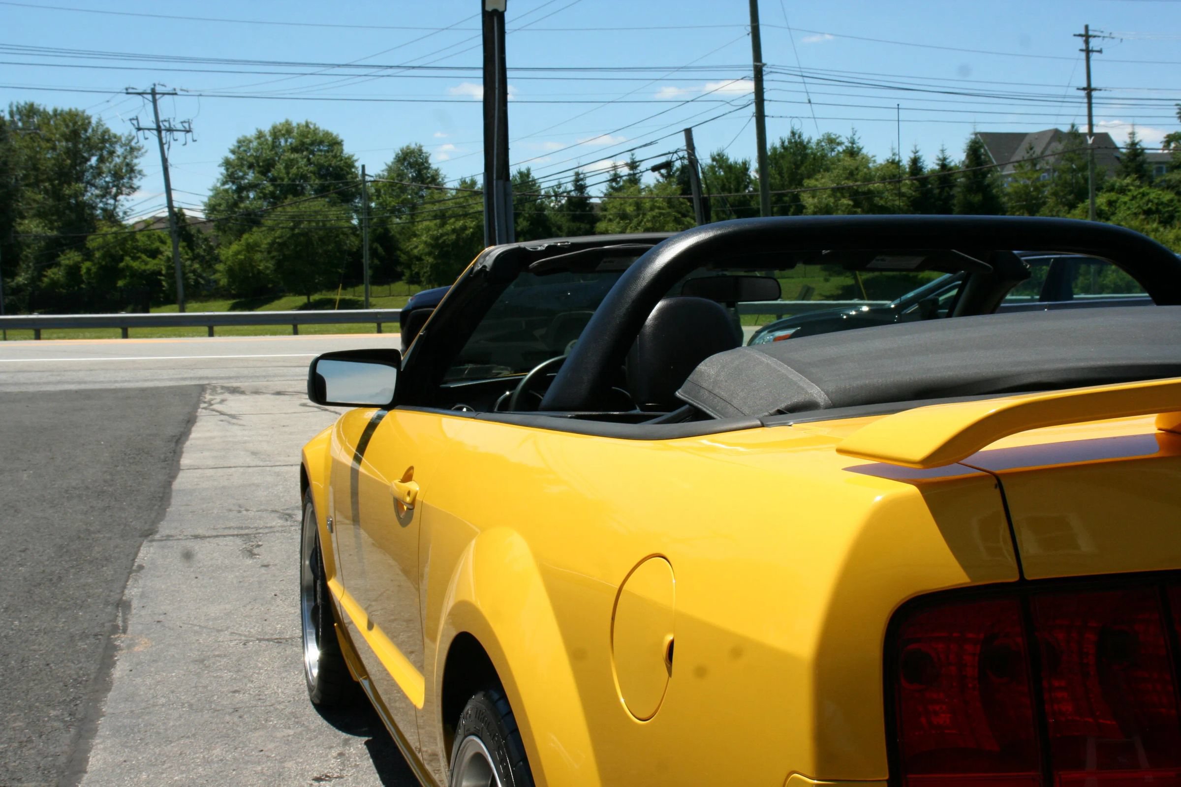 Used 2006 Ford Mustang GT Premium RWD image 31