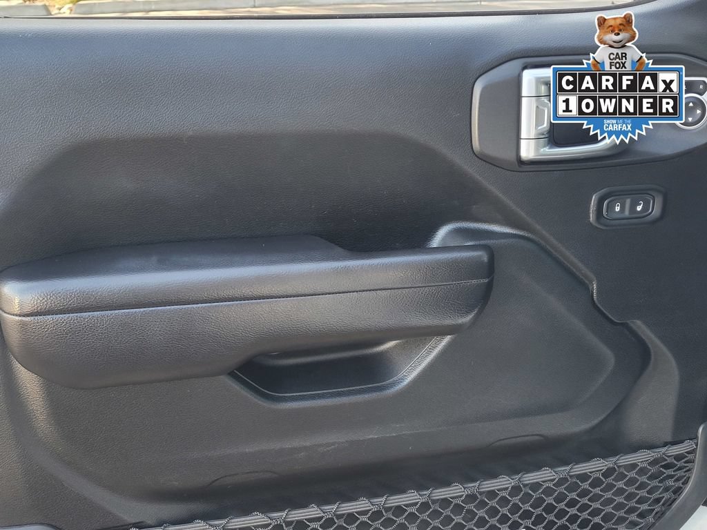 Used 2020 Jeep Wrangler Unlimited Rubicon AWD/4WD image 14