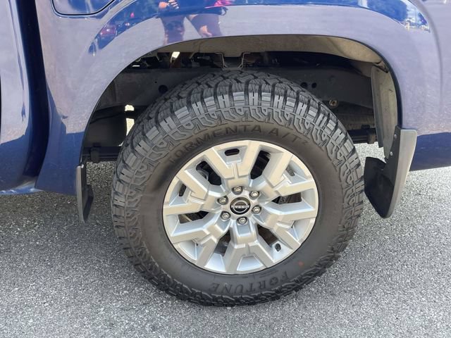 Used 2022 Nissan Frontier SV AWD/4WD image 23