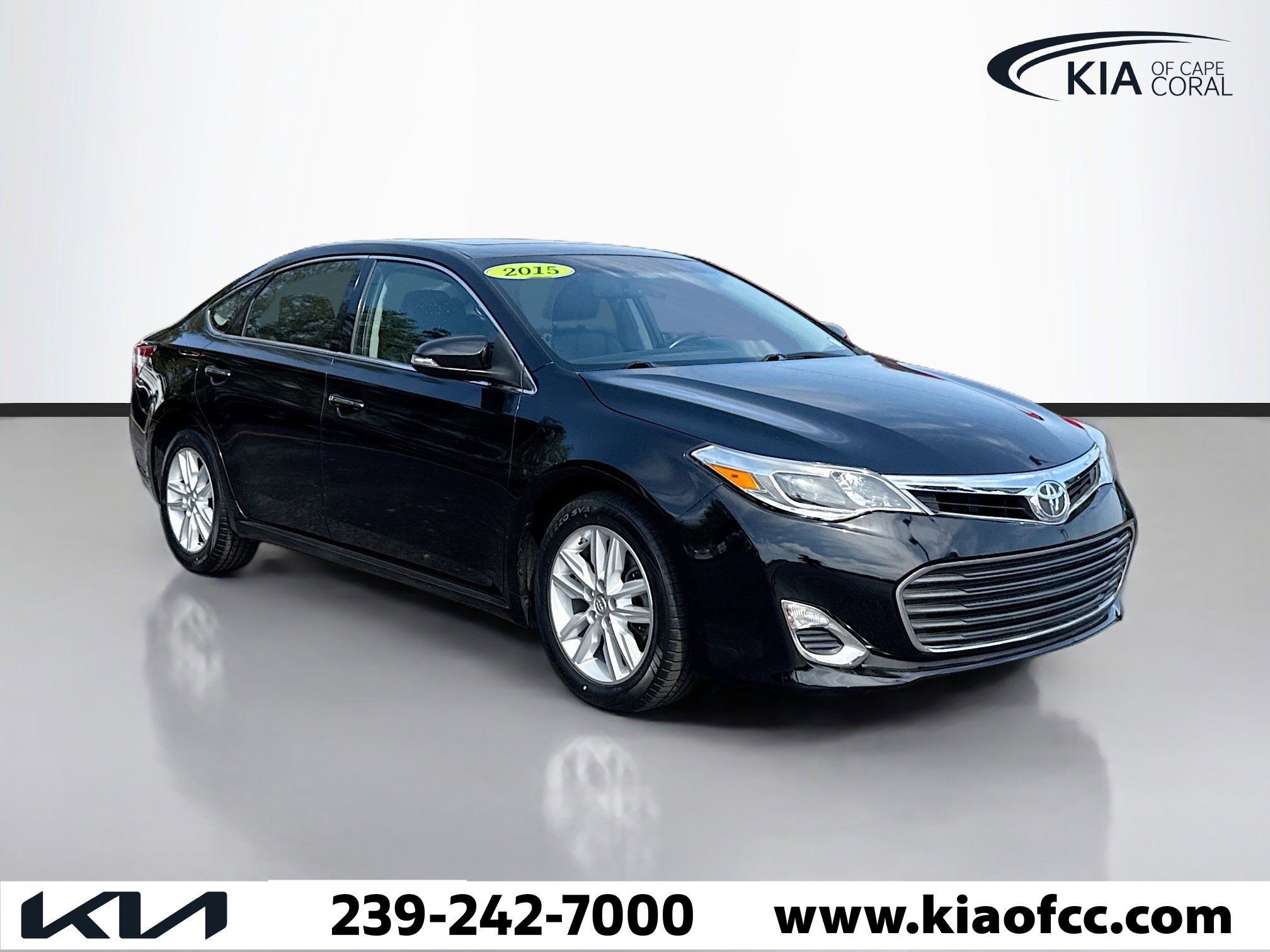 Used 2015 Toyota Avalon XLE Premium image 1
