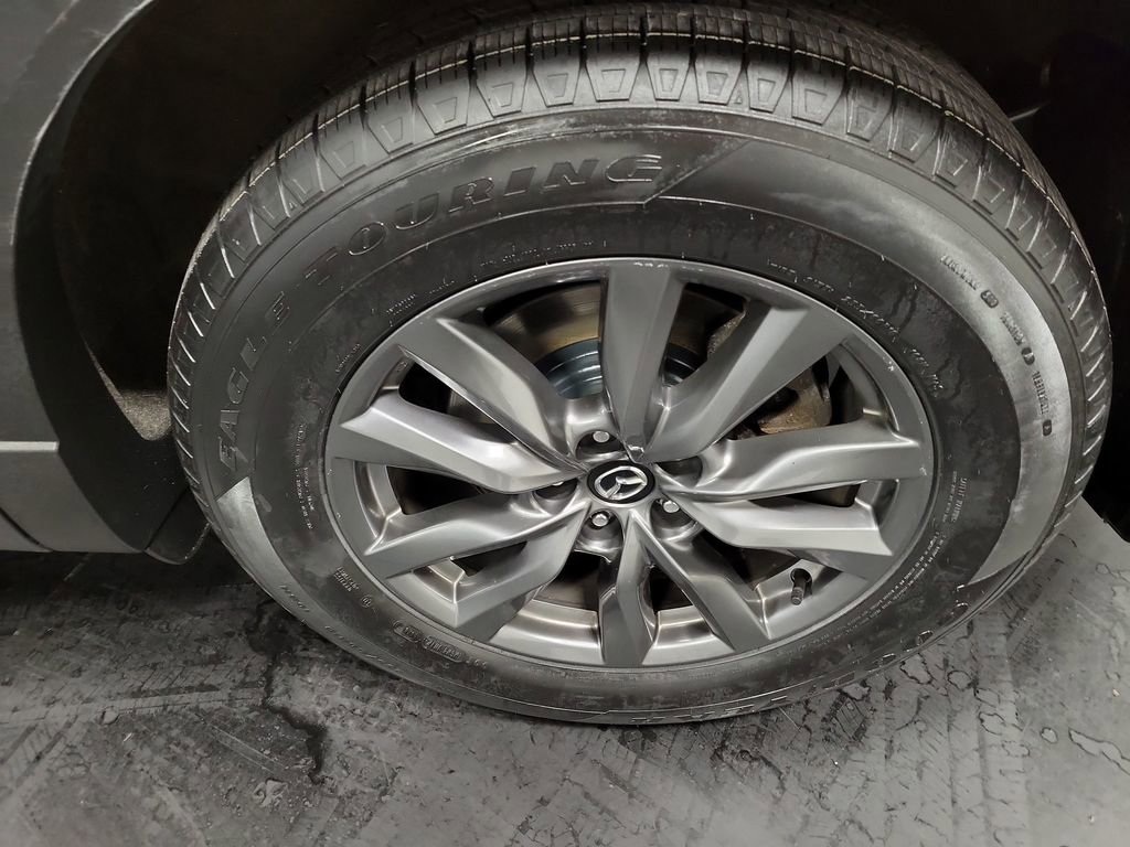 Used 2022 MAZDA CX-9 Touring w/ Touring Premium Package image 10