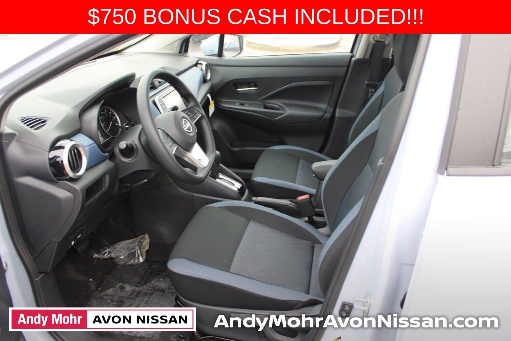 New 2025 Nissan Versa SV w/ Trunk Package image 7