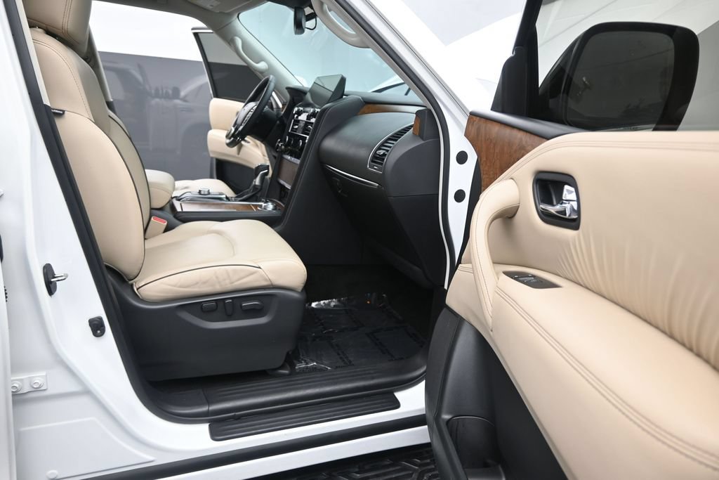 Used 2023 Nissan Armada SL AWD/4WD image 17