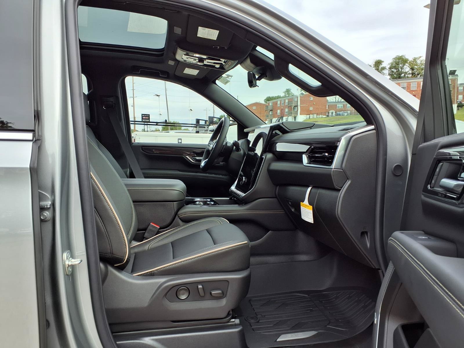 New 2027 GMC Yukon XL Elevation w/ Elevation Premium Package AWD/4WD image 21