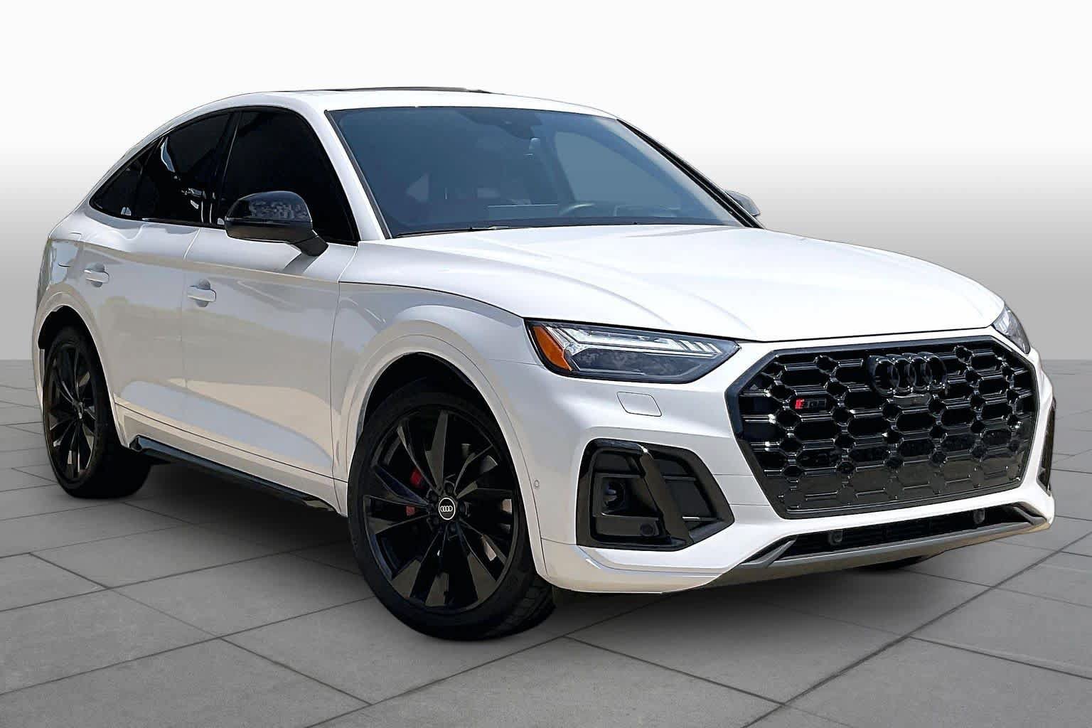 Used 2024 Audi SQ5 Prestige w/ Prestige Package AWD/4WD image 3