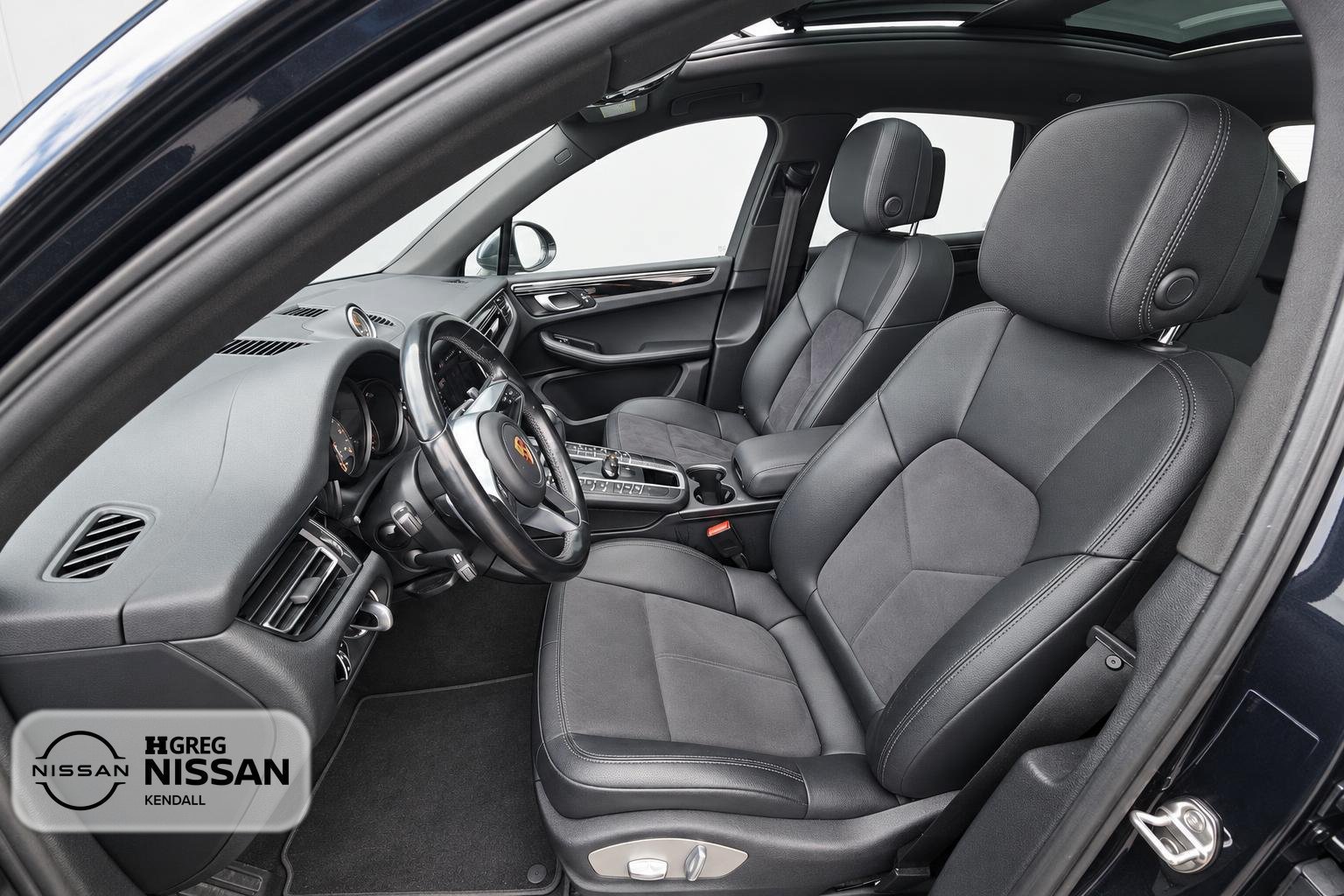 Used 2021 Porsche Macan S AWD/4WD image 7