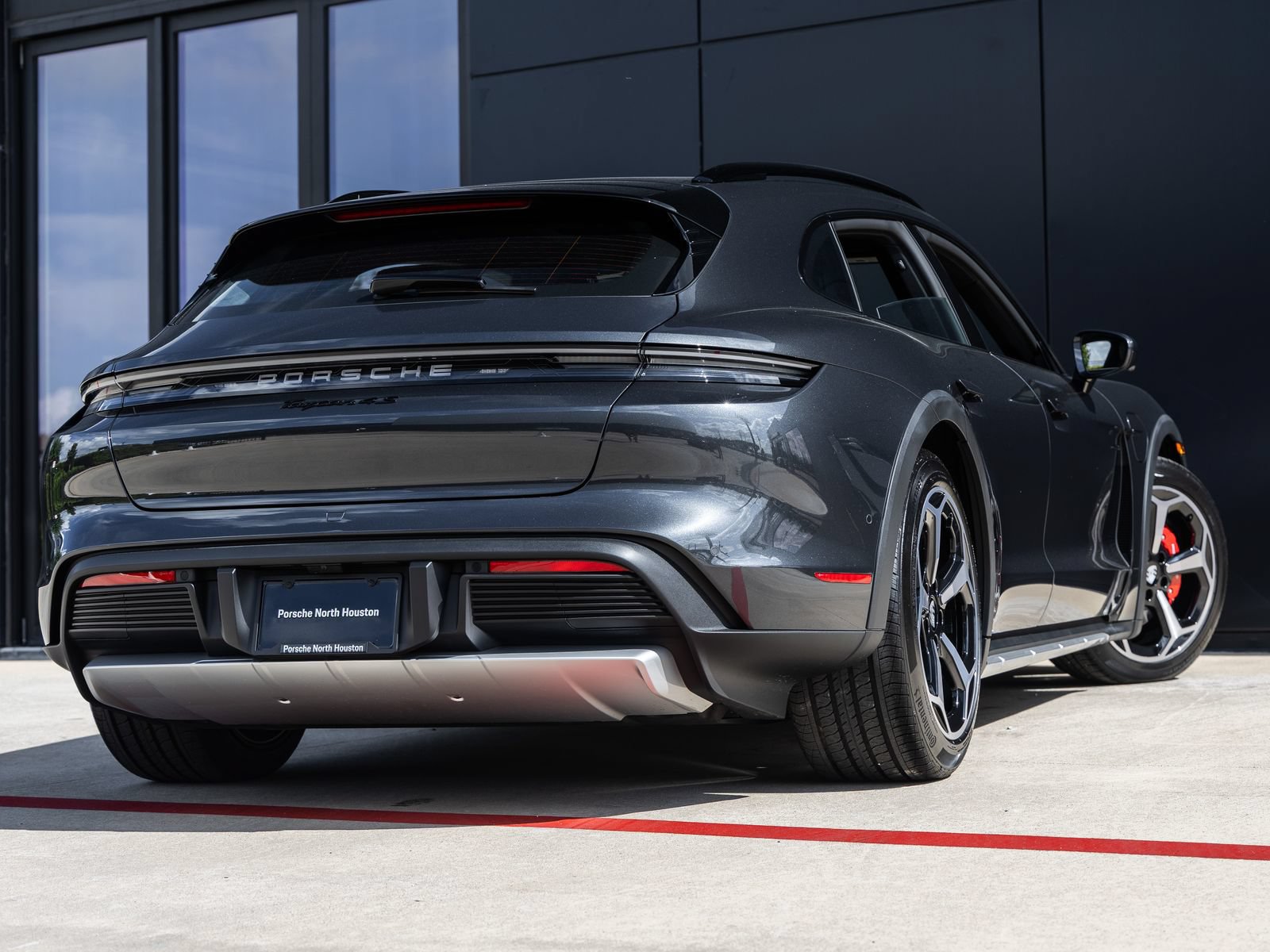 New 2026 Porsche Taycan 4S AWD/4WD image 11