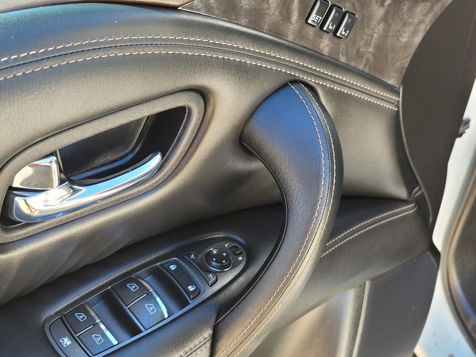 Used 2023 Nissan Armada Platinum w/ Captain's Chairs Package RWD image 24