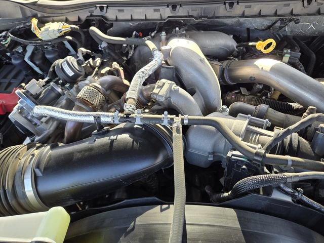 Used 2025 Ford F350 Lariat w/ Lariat Ultimate Package AWD/4WD image 29