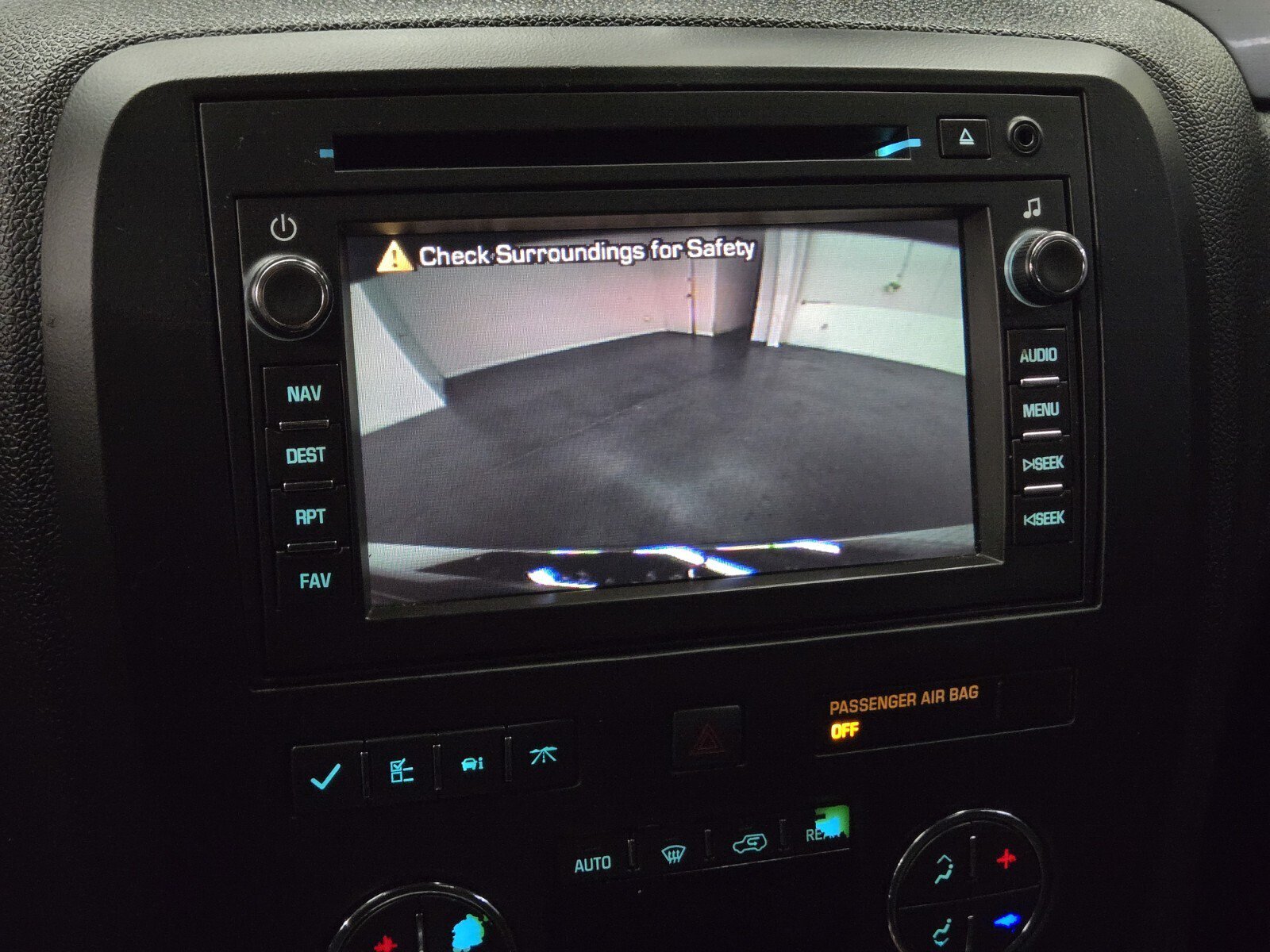 Used 2012 Buick Enclave Premium FWD image 19