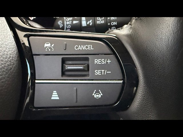 Certified 2026 Honda HR-V EX-L image 31