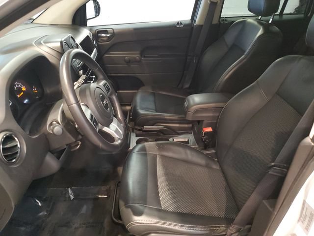 Used 2017 Jeep Compass Sport FWD image 11