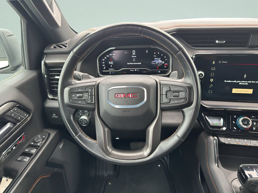 Used 2025 GMC Sierra 1500 AT4 w/ AT4 Premium Package AWD/4WD image 18