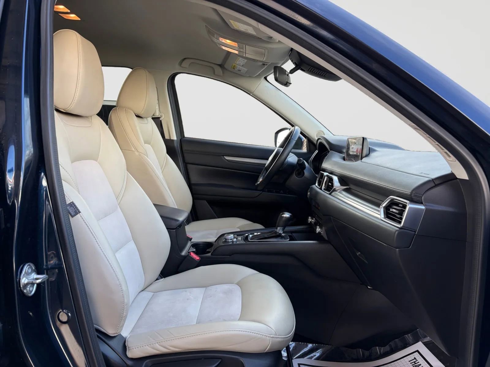 Used 2019 MAZDA CX-5 Touring image 18