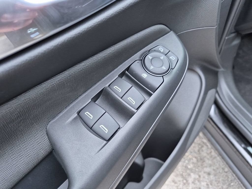 New 2026 Buick Envista Sport Touring w/ Convenience I Package FWD image 20