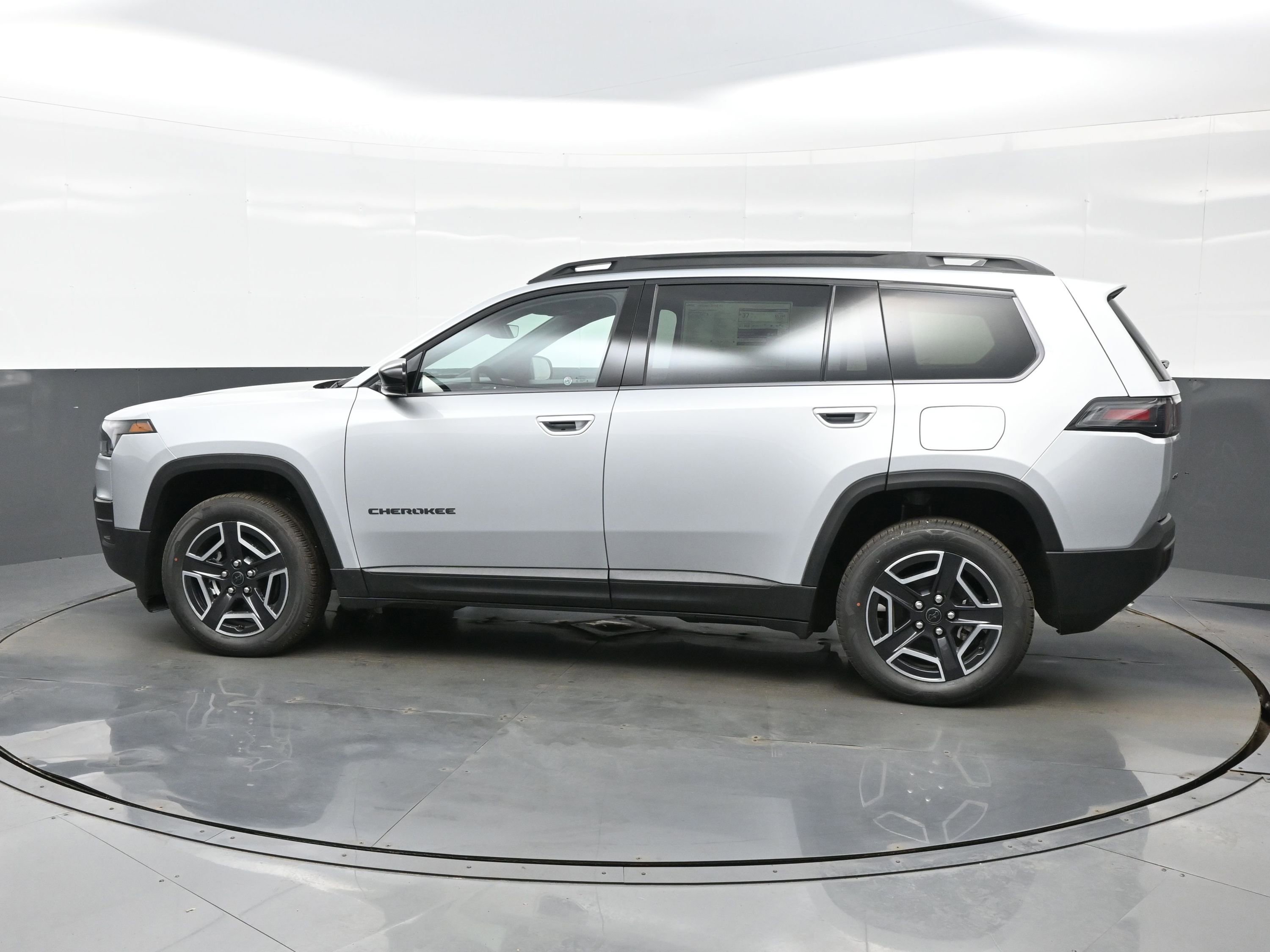 New 2026 Jeep Cherokee Limited AWD/4WD image 4