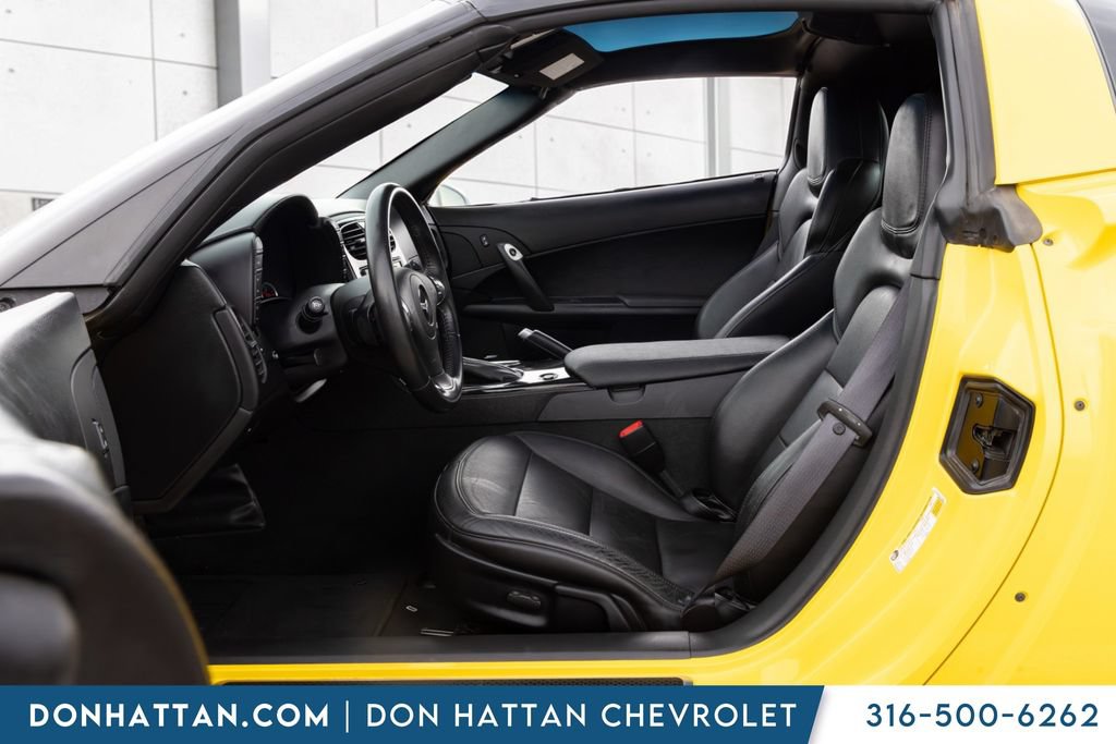 Used 2012 Chevrolet Corvette Coupe w/ 2LT Preferred Equipment Group RWD image 3