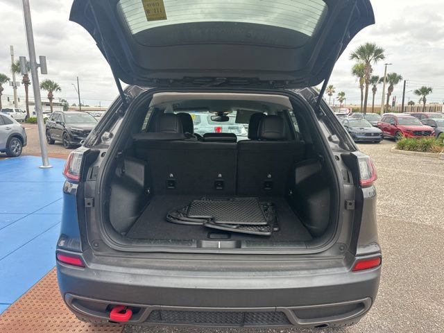 Used 2022 Jeep Cherokee Trailhawk AWD/4WD image 41