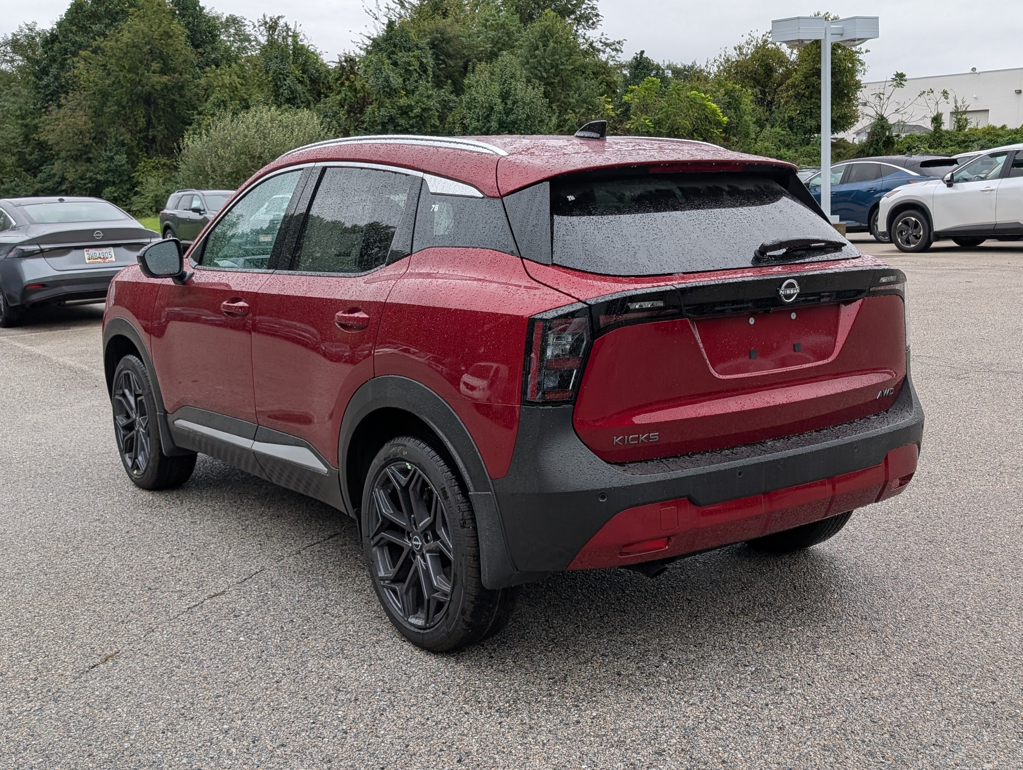 New 2027 Nissan Kicks SR w/ SR Premium Package AWD/4WD image 4