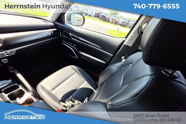 Used 2025 Kia Telluride S AWD/4WD image 11